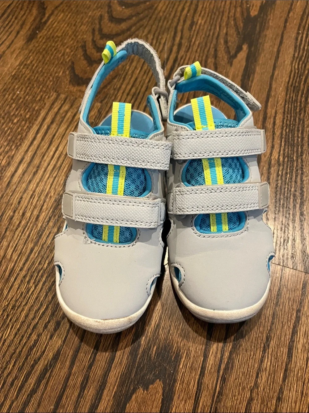 Cat & Jack Light Gray Sandals with Blue and Yellow Accents